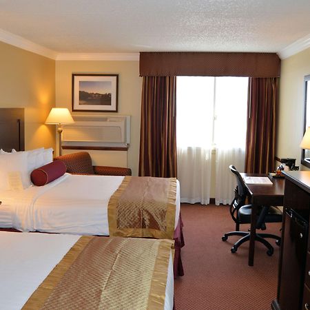 Best Western Plus Wilkes Barre Center City Экстерьер фото